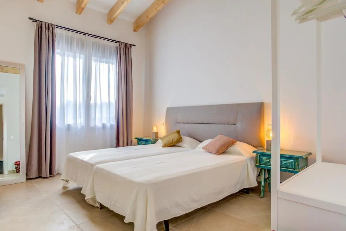 Beach Villa Katerina - Great Cycling Villa By The Beach Pollenca Holiday home